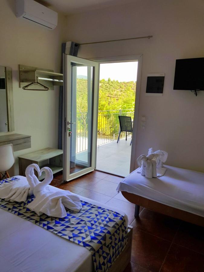 לימנריה Endless View Villa מראה חיצוני תמונה