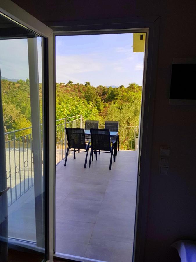 לימנריה Endless View Villa מראה חיצוני תמונה